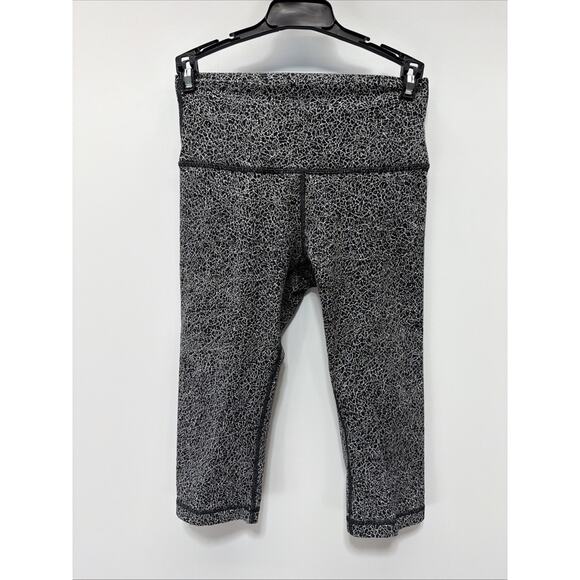 Lululemon Wunder Under Hi-Rise 1/2 Tight Luon 17" Jacquard Black/white Size 6 - Picture 3 of 6